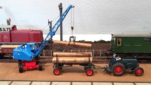Fuchsbagger Spur1 mit Digitalmotoren
